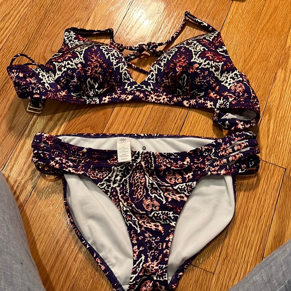 Athleta 2 piece